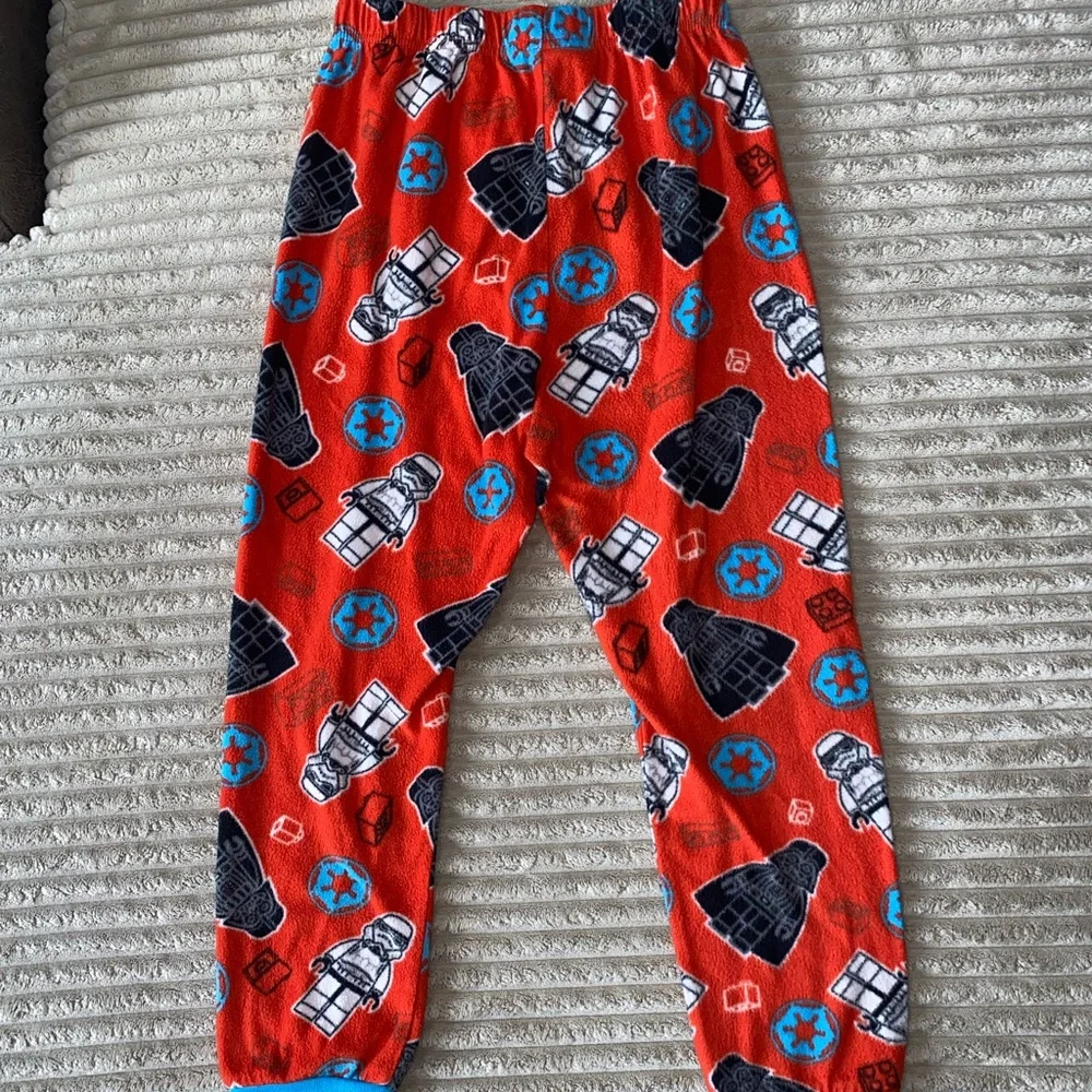 🔥 LEGO Star Wars Pajama Set (Size 6/7) - Flame Resistant 🚀🖤